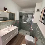 Apartamento Cozy With Loft Near Town & Sea La Maddalena (Sassari)